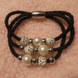 Magnetic Fastened Triple Loop Beaded Bracelet